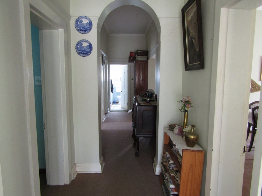 3 Bedroom Property for Sale in Humansdorp Eastern Cape